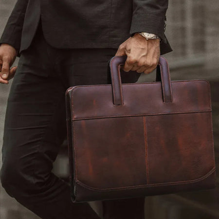 Conférencier Cuir A4